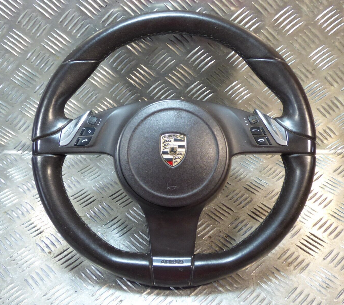 Porsche Cayenne 92A Lenkrad mit SRS 6H6 7P5880201A 6H6 ORIGINAL gebraucht - 7PP419091AE – Produktansicht 1