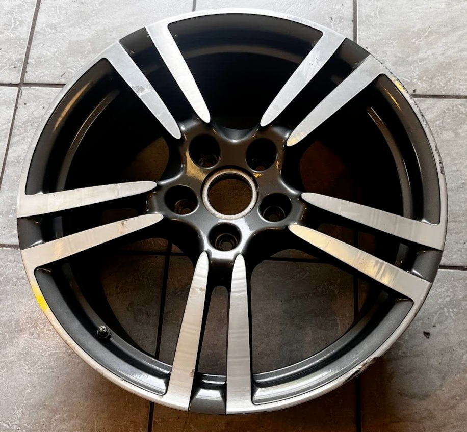 1 stück Porsche Panamera 970 20" TURBO alufelgen 9.5x20 ET65 ORIGINAL gebraucht - 97036217806 – Produktansicht 1