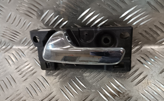 Jeep Grand WK2 Innengriff Vorne links griff ORIGINAL gebraucht - Cherokee – Produktansicht 1