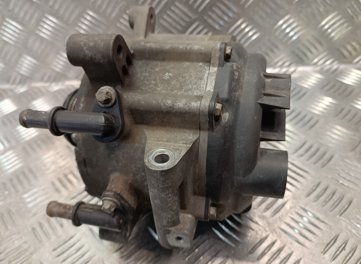 Porsche PANAMERA 970 Lichtmaschine Hitachi 190A ORIGINAL gebraucht - 94860302902 – Produktansicht 2