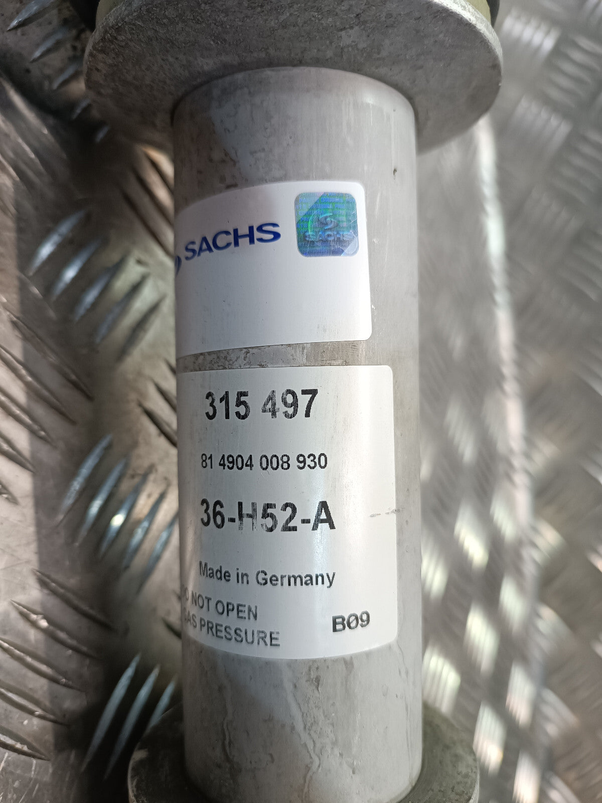 Porsche PANAMERA 970 Stoßdämpfer Stossdämpfer 315497 97034301705 ORIGINAL gebraucht - 814904008930 – Produktansicht 3