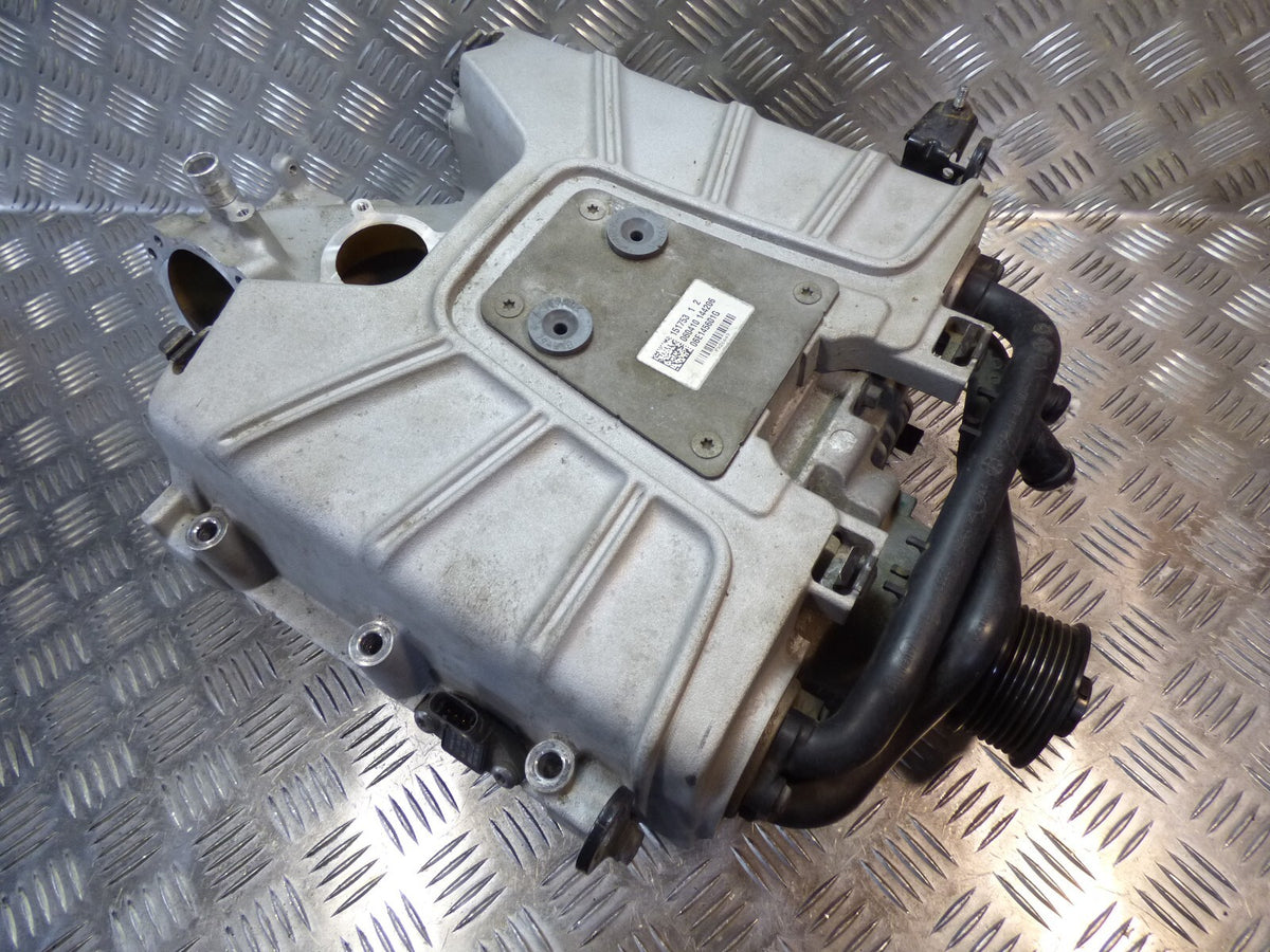 Porsche Cayenne 92A Hybrid Turbolader 06E145601G mit Ladeluftkühler ORIGINAL gebraucht - Kompressor – Produktansicht 1