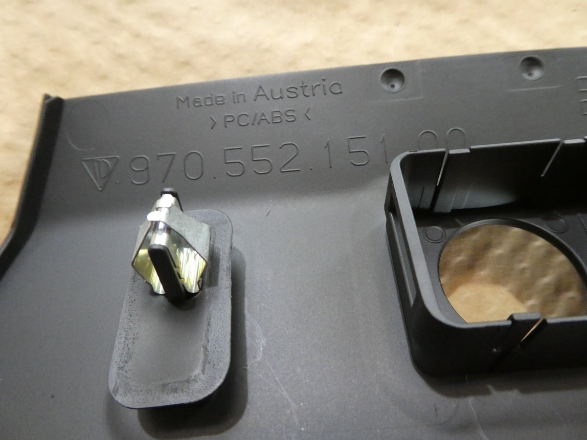Porsche Panamer 970 Abdeckung Armaturenbrett mitte schwarz ORIGINAL gebraucht - 97055215100 – Produktansicht 4
