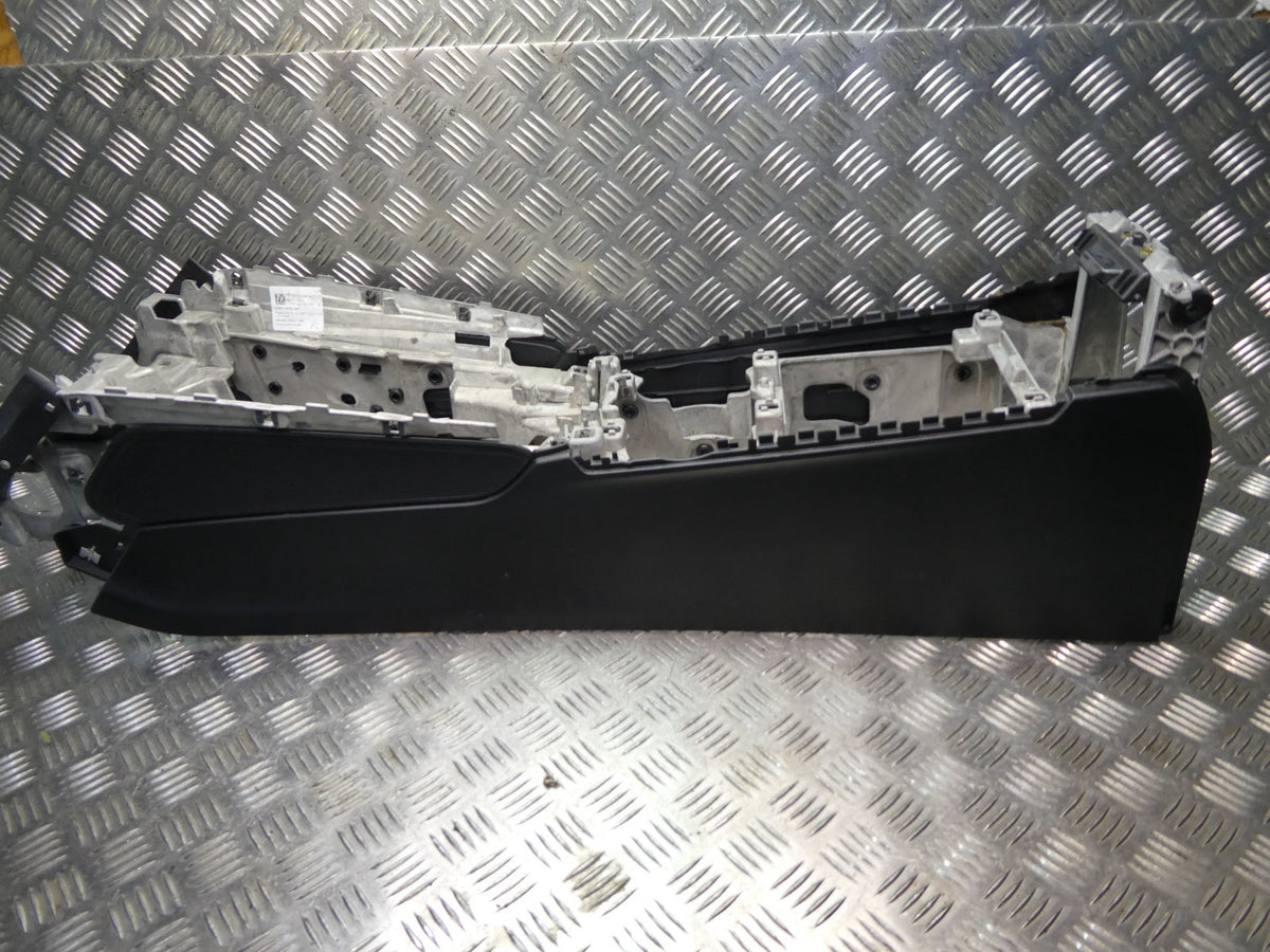 Porsche Macan 95B Schwarz/Centre console/tunnel black 95B863241 ORIGINAL gebraucht - Mittelkonsole – Produktansicht 5