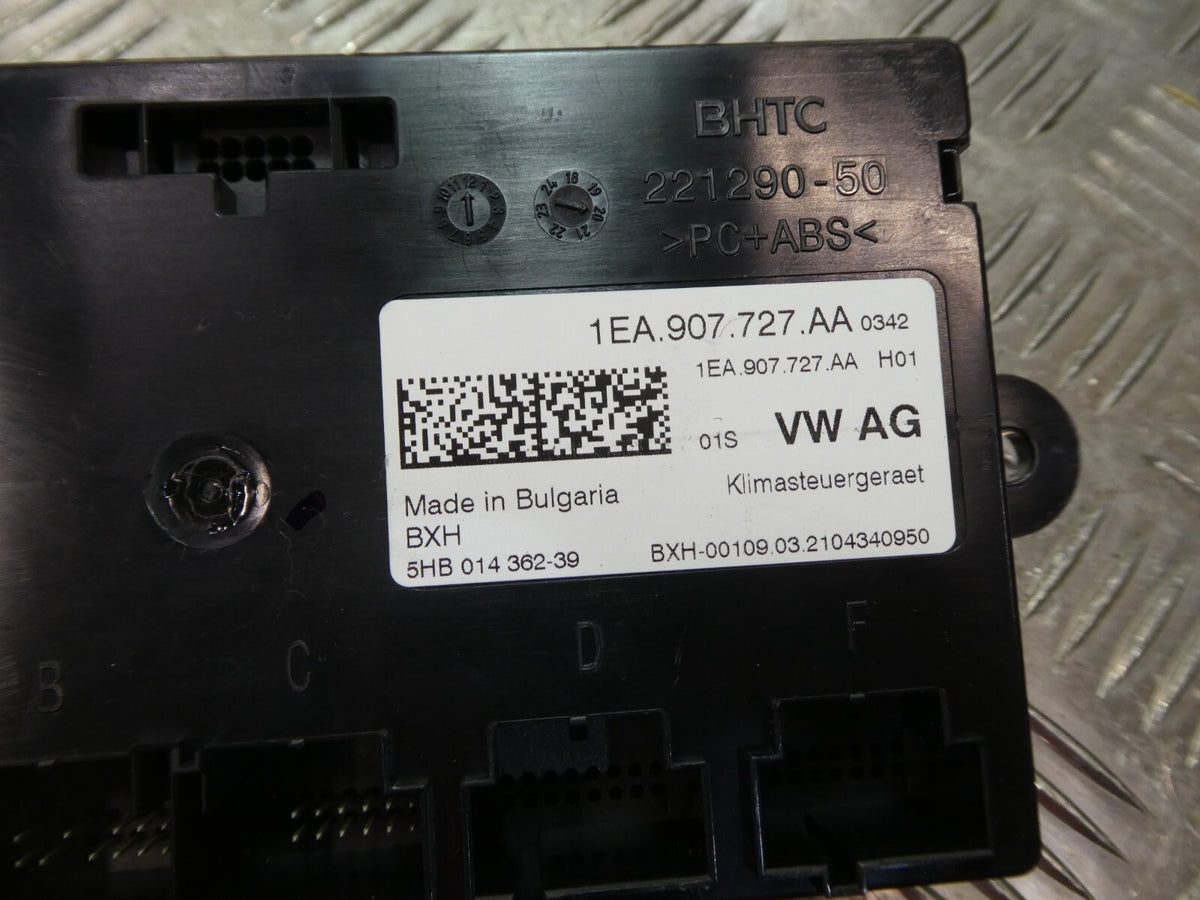 VW ID.3 A/C Heizung Klima ECU Steuergerät 1EA907727AA 2021 ORIGINAL gebraucht - Volkswagen – Produktansicht 4