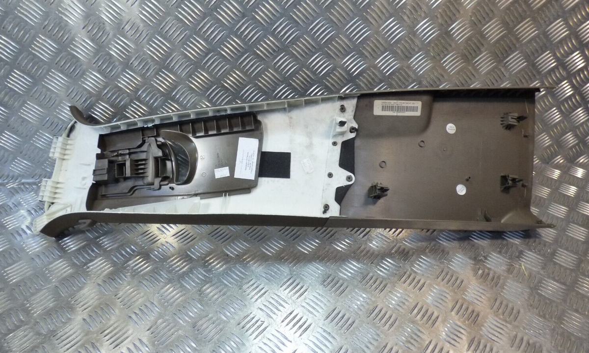 Orig Porsche Cayenne 92A Säulenverkleidung B-Säule rechts Braun ORIGINAL gebraucht - 7P5867240 – Produktansicht 2