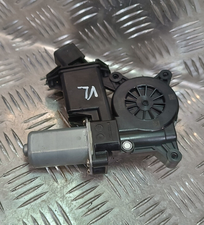 OPEL ASTRA K 1.4 Turbo Fensterhebermotor Vorne Links GM -100 ORIGINAL gebraucht - C39401 – Produktansicht 1