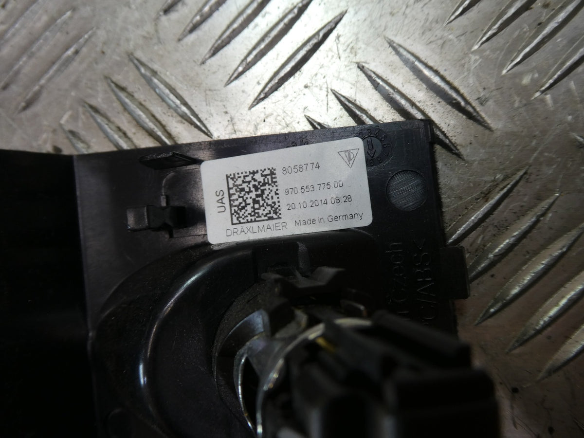 Porsche Panamera 970 Mittelkonsole Verkleidung mit 12V Steckdose ORIGINAL gebraucht - 97055377500 – Produktansicht 3