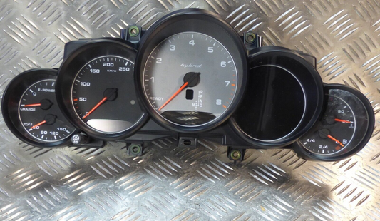 Porsche Cayenne 92A 3.0 Hybrid Tacho Cluster 7P5945903C schwarz ORIGINAL gebraucht - Kombiinstrument – Produktansicht 1