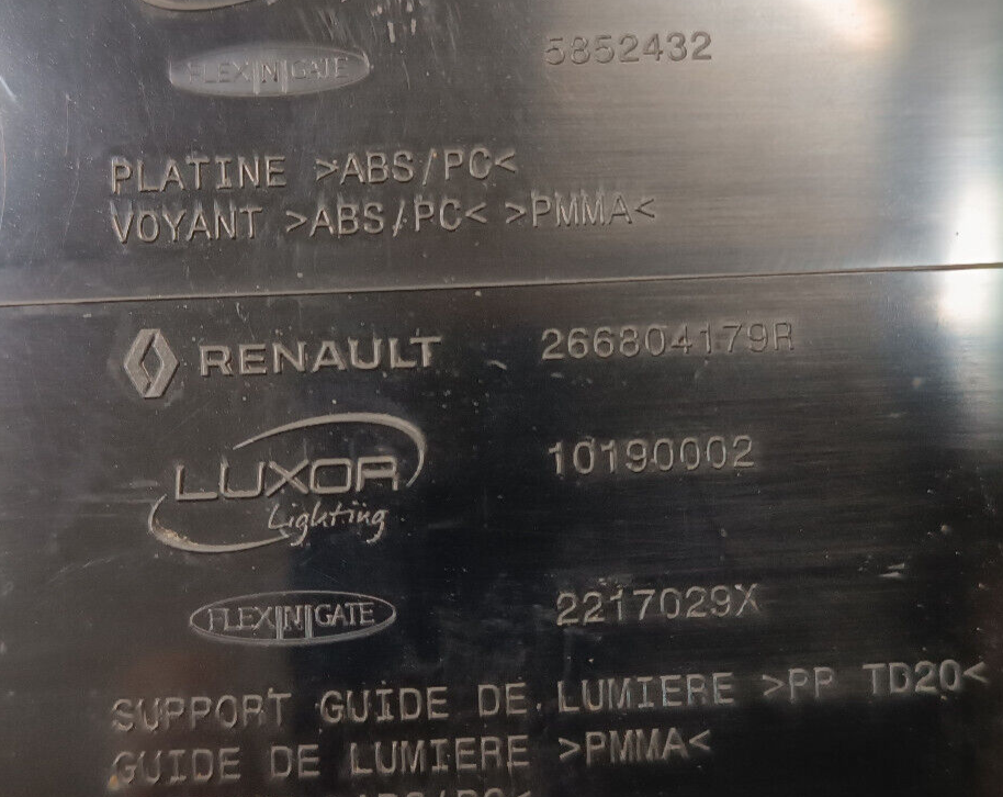 Renault Zoe 2022 Innenleuchte ORIGINAL gebraucht - 266804179R – Produktansicht 3