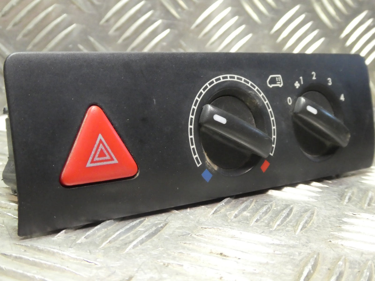 VW T5 Klimabedienteil Modul Heizung schalter _ 7E0919158L 9B9 ORIGINAL gebraucht - Transporter – Produktansicht 3