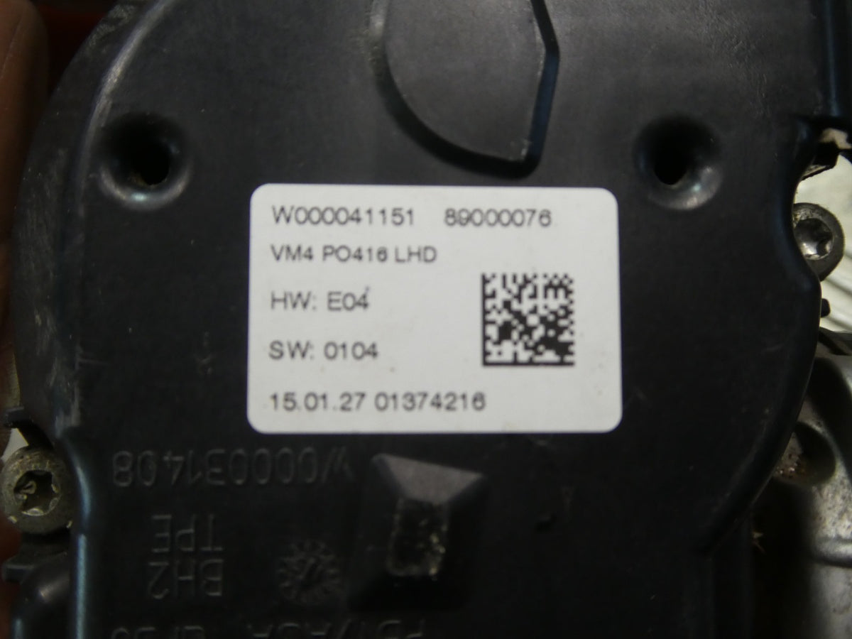 PORSCHE MACAN 3.0 TDI Wischermotor Vorne 95B955113A gebraucht - Original – Produktansicht 4
