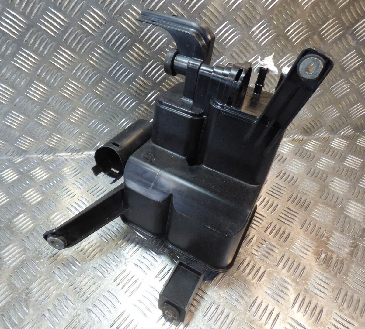 Porsche Cayenne S 3.0 Hybrid 92A 7P0201801C ORIGINAL gebraucht - Aktivkohlefilter – Produktansicht 1