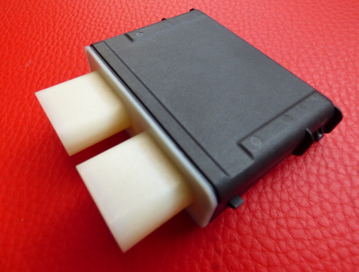 AUDI VW Seat Skoda Steuergerät für Heckklappenöffnung 3G0962243C ORIGINAL gebraucht - elektrisch – Produktansicht 2