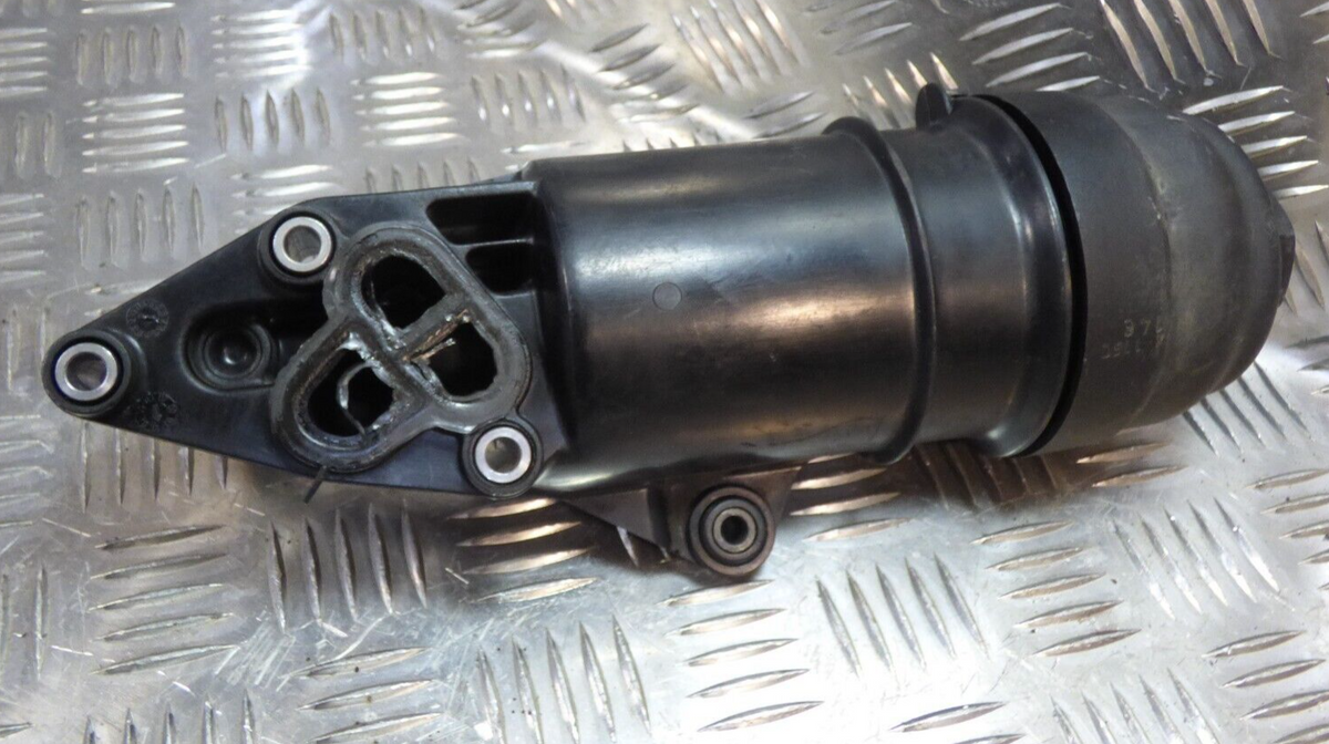Porsche Cayenne 92A Hybrid Ölfiltergehäuse Gehäuse Halter Ölfilter ORIGINAL gebraucht - 06E115405C – Produktansicht 2
