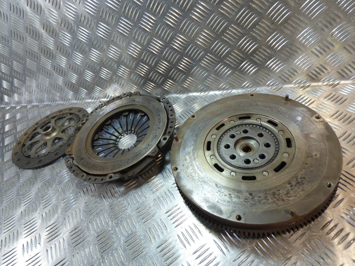 Porsche 987 3.4 S Kupplung Satz mit Zweimassenschwungrad ORIGINAL gebraucht - 98711602730 – Produktansicht 4