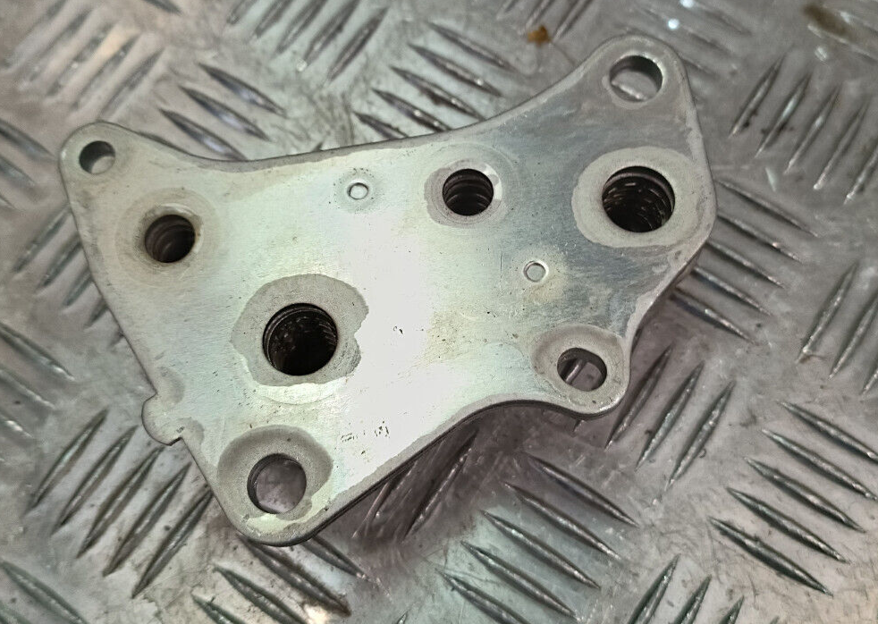OPEL ASTRA K 1.4 Turbo Original Ölkühler gehäuse GM 1E006593 gebraucht - 12640136BA – Produktansicht 2