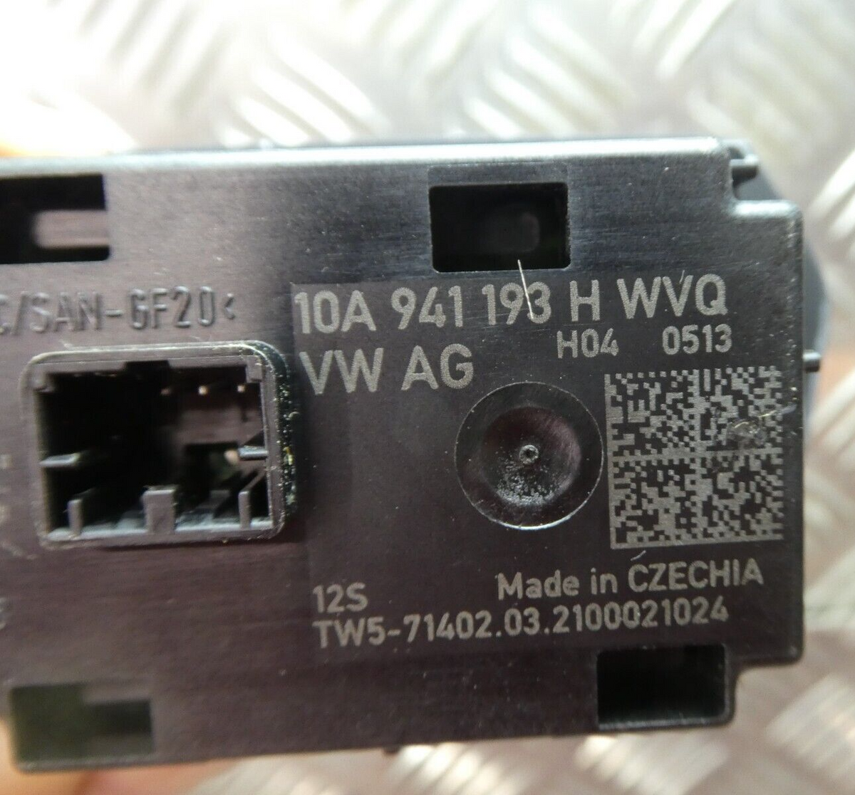 VW ID3 ID.3 Lichtschalter Multi-Drucktaster 10A941193H WVQ ORIGINAL gebraucht - Volkswagen – Produktansicht 4