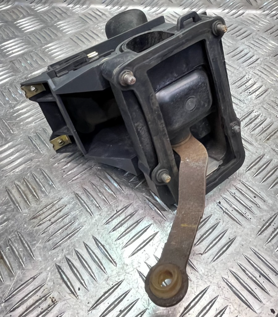 Mercedes-Benz C126 W126 _ Schaltkulisse Wählhebel Automatik ORIGINAL gebraucht - 1262670447 – Produktansicht 3