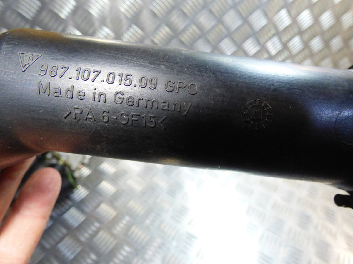 Porsche Boxster 987 Öleinfüllstutzen Ölstutzen Öl Stutzen Einfüllen ORIGINAL gebraucht - 98710701500 – Produktansicht 2
