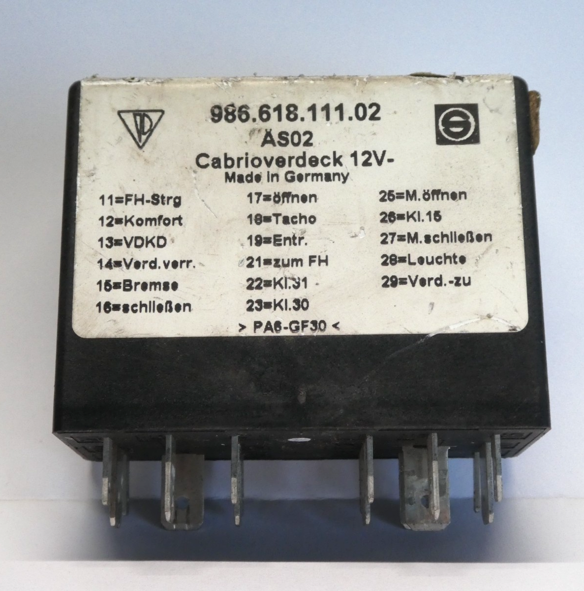 Original Porsche 986 Boxster Cabrio Verdeck Relais OEM gebraucht - 98661811102 – Produktansicht 1