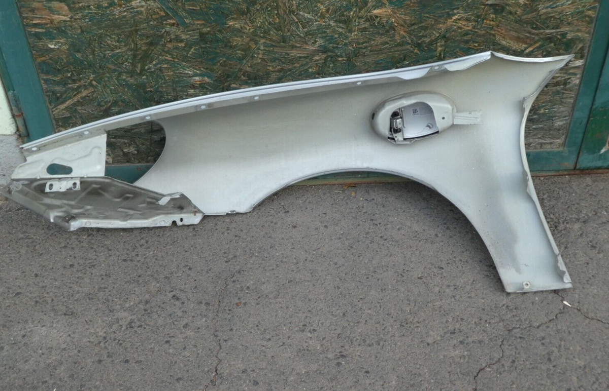 Porsche Boxster 986 Kotflügel Vorne Rechts L92U Metallic ORIGINAL gebraucht - Arktissilber – Produktansicht 8