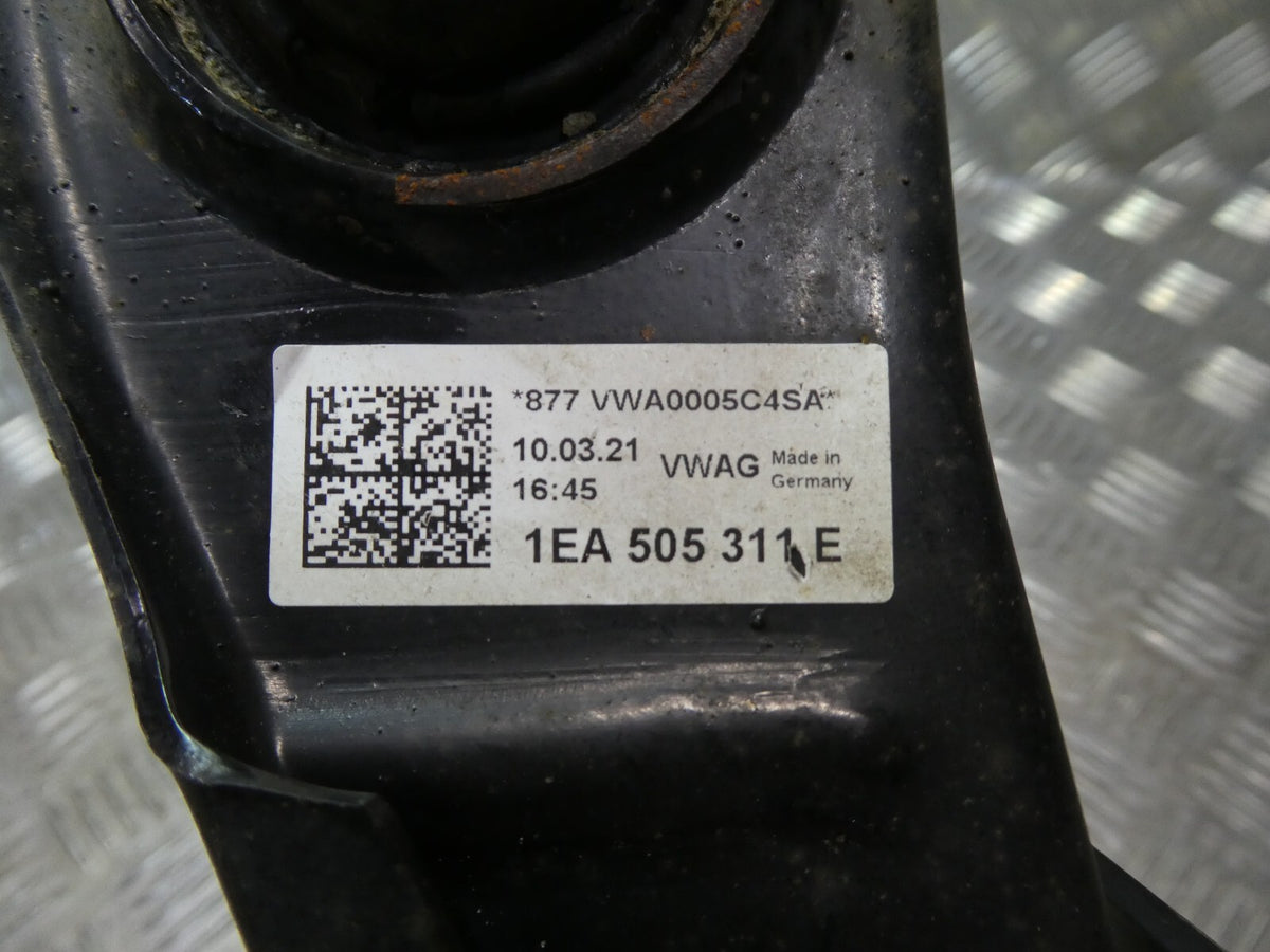 VW ID3 ID.3 Querlenker +plastik verkleidung hinten rechts 1EA505311E ORIGINAL gebraucht - Volkswagen – Produktansicht 4