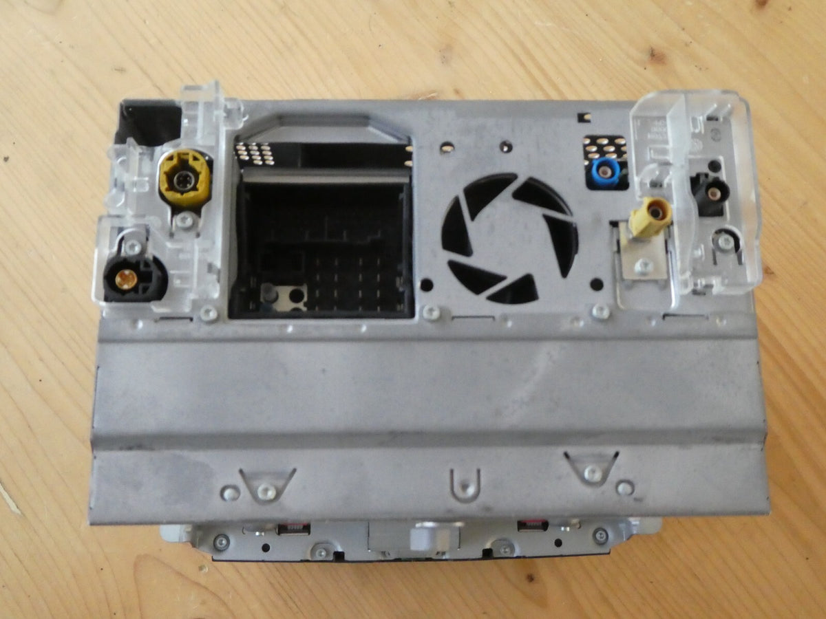 Porsche Panamera 970 Navi Radio CD-Player DVD-Player Navigation DML ORIGINAL gebraucht - 97064217856 – Produktansicht 11