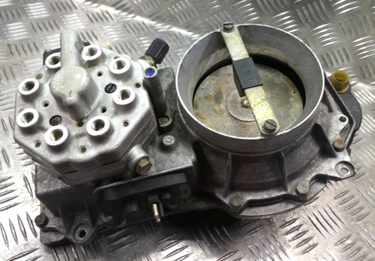 Mercedes-Benz W126 C126 Mengenteiler für Einspritzanlage 0438121037 ORIGINAL gebraucht - 0438101016 – Produktansicht 1