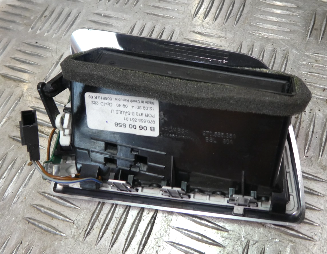 Porsche Panamera S 970 Luftdüse B-Säule links ORIGINAL gebraucht - 97055535101 – Produktansicht 2