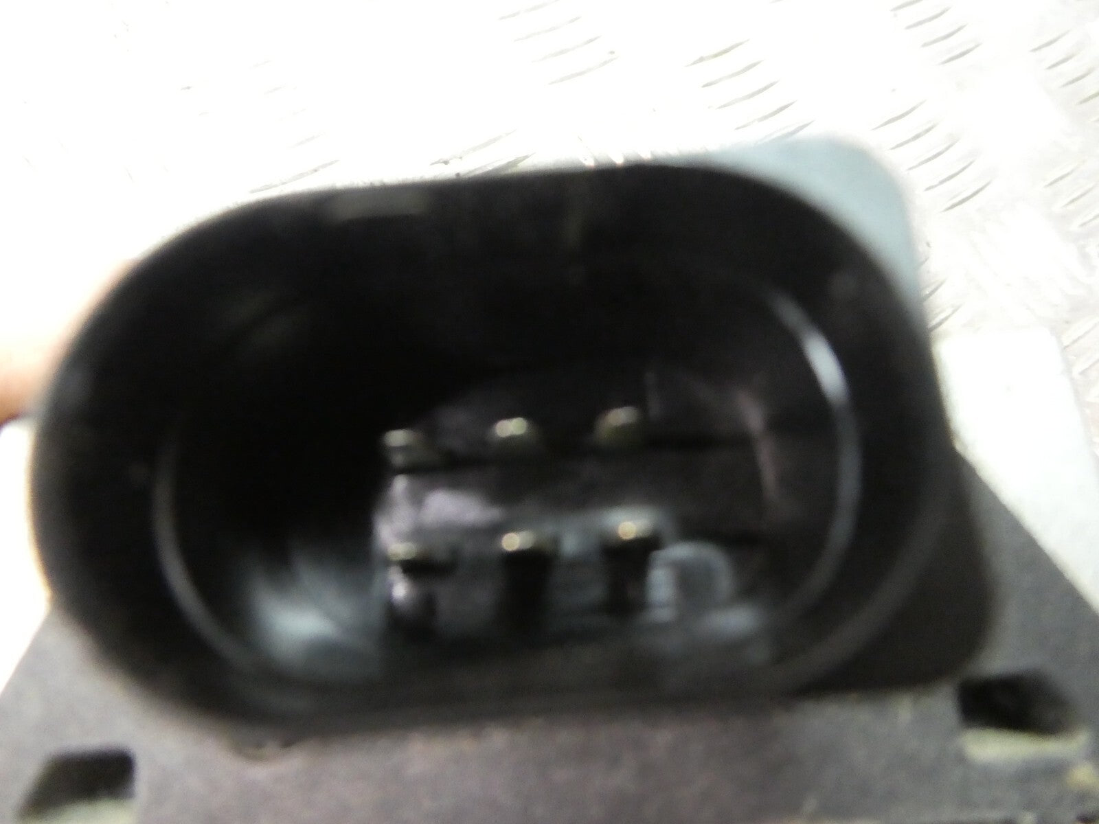Porsche Cayenne 92A Steuergerät 7P0906093 ORIGINAL gebraucht - Kraftstoffpumpe – Produktansicht 2