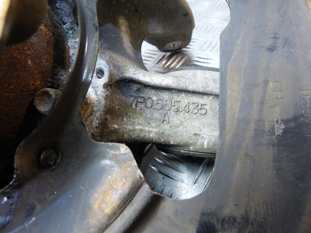 Porsche Cayenne II 92A hinten links 7P0609403D 7P0505435A ORIGINAL gebraucht - Achsschenkel – Produktansicht 4
