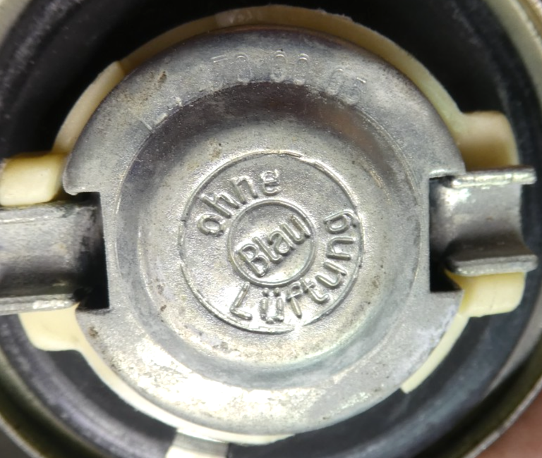 Mercedes-Benz C126 Tankverschluss Tankdeckel W124 W201 W126 _ ORIGINAL gebraucht - 1244700005 – Produktansicht 3
