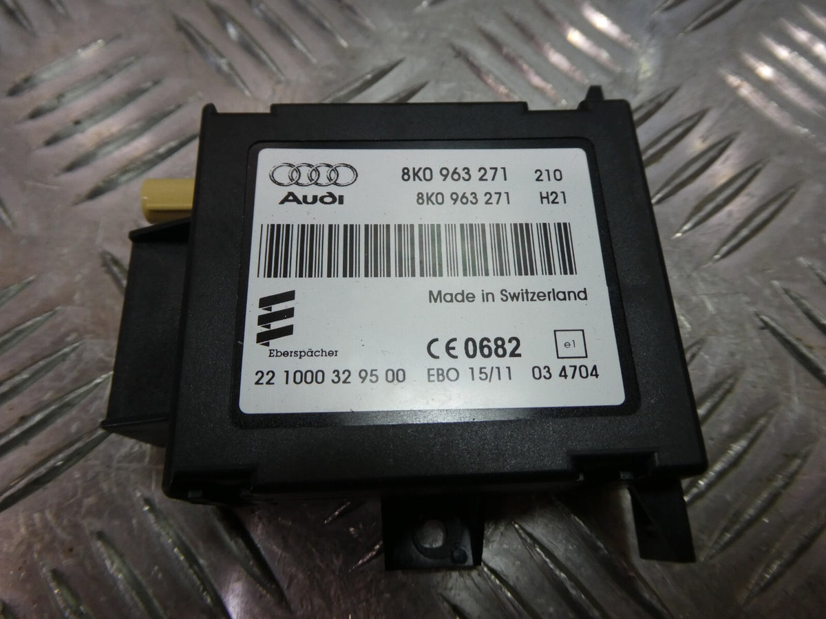 Porsche 970 WEBASTO , Eberspächer Standheizung Steuergerät 8K0963271 ORIGINAL gebraucht - Panamera – Produktansicht 2