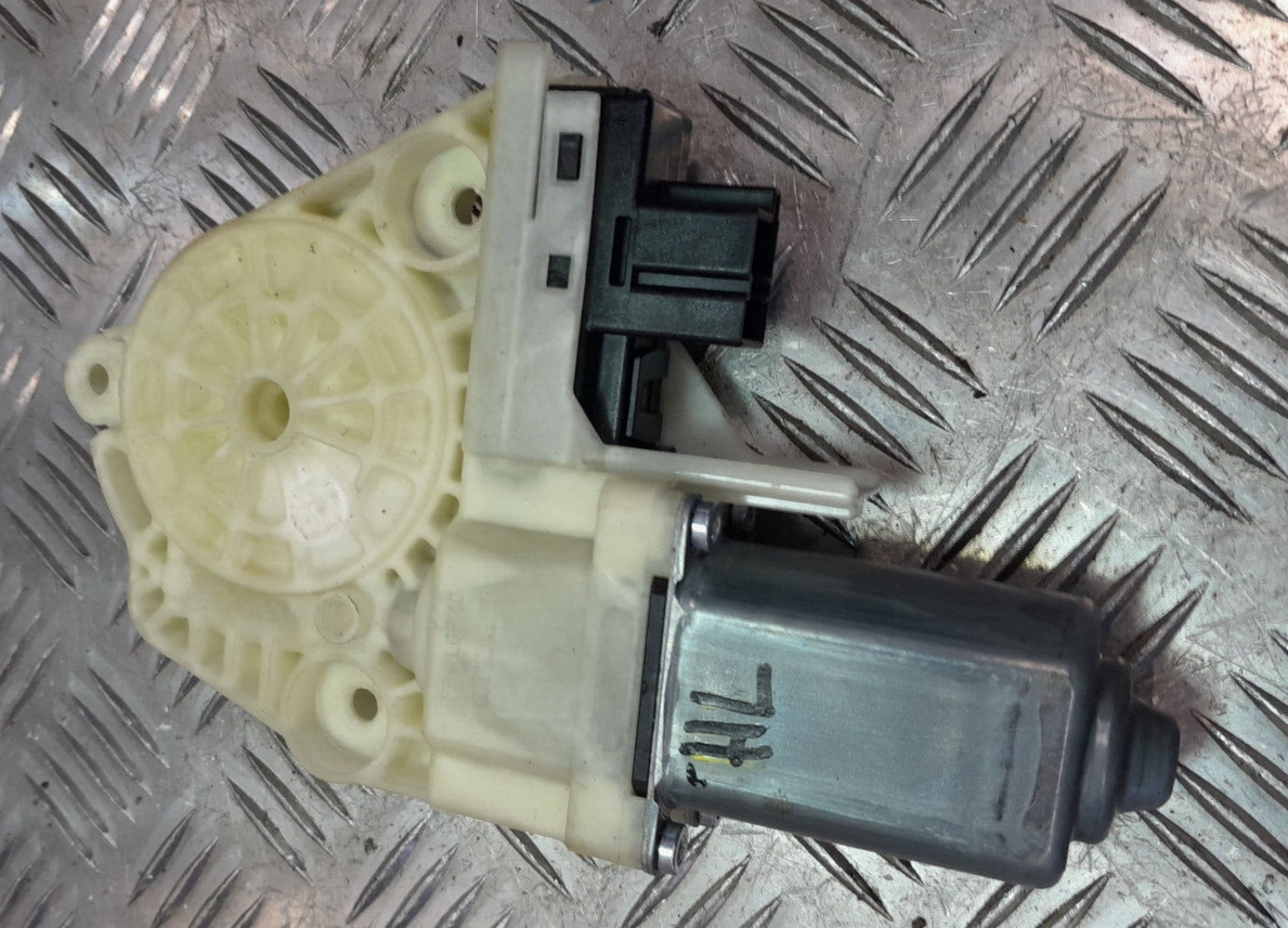 Porsche Panamera 970 Fensterhebermotor Hinten Links ORIGINAL gebraucht - 0536011002 – Produktansicht 1