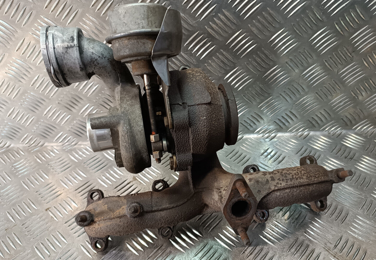 VW Transporter T5 1.9 TDI Turbo Turbolader BV39A-0020 5006954700902 ORIGINAL gebraucht - 038253014H – Produktansicht 1