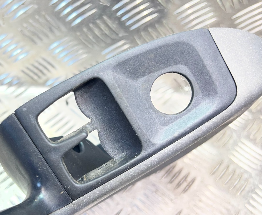 Smart ForTwo 451 ForTwo Türgriff Zuziehgriff vorne links ORIGINAL gebraucht - A4517271180 – Produktansicht 2