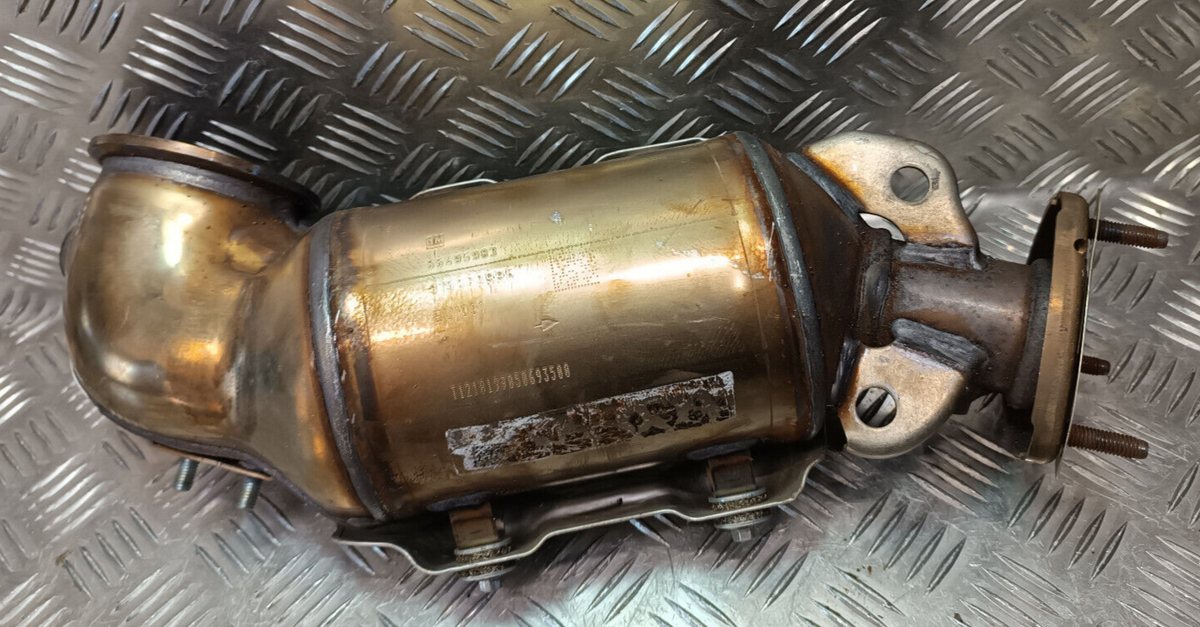 OPEL ASTRA K 1.0 TURBO 12V Original Katalysator GM 315032995 gebraucht - 55495983 – Produktansicht 2