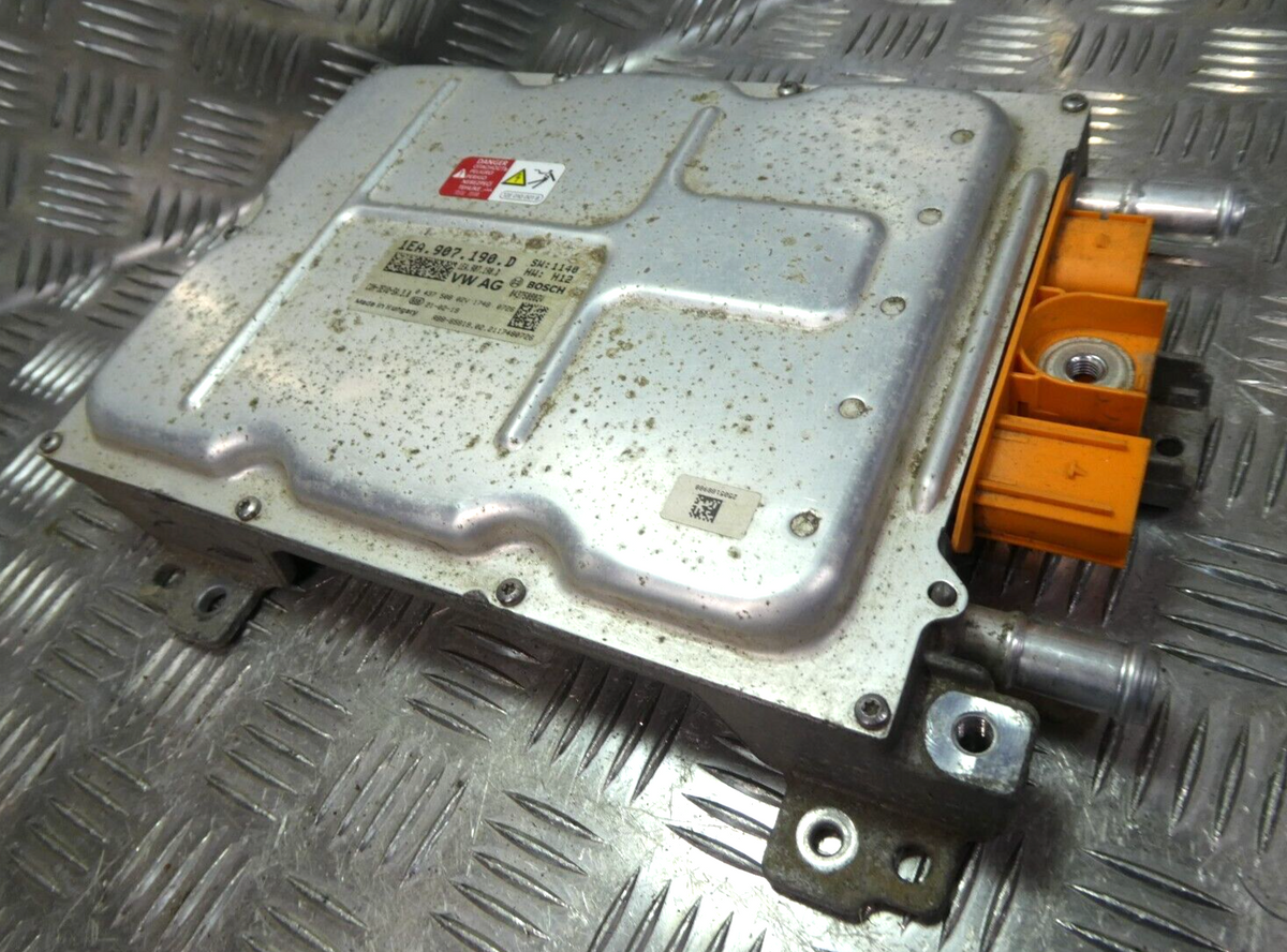 VW ID3 ID.3 Spannungswandler INVERTER Battery Charger 1EA907190D ORIGINAL gebraucht - Wechselrichter – Produktansicht 1