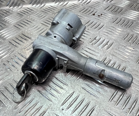 Mercedes-Benz C126 W126 Zündschalter mit Schlüssel – Produktansicht 1