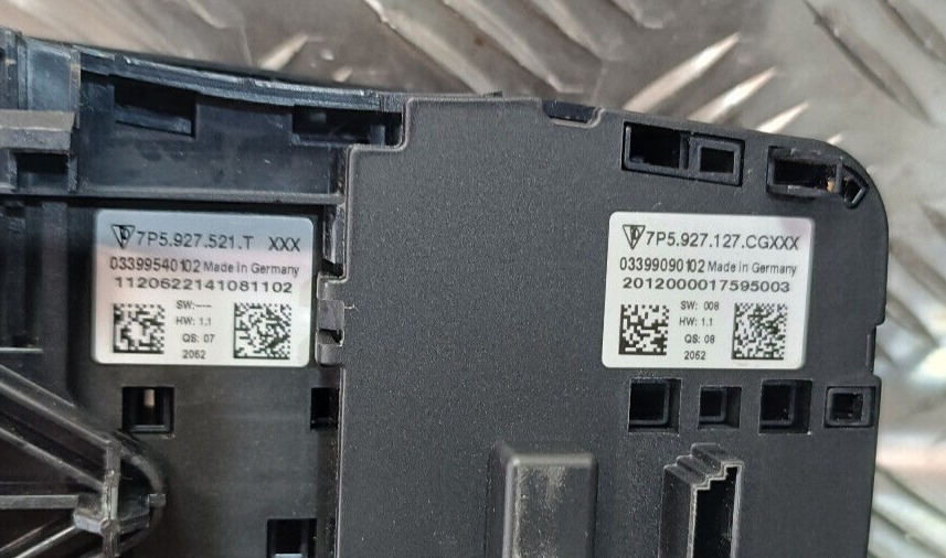 Porsche Cayenne S 92A Schalter Luftfederung 7P5927521T 7P5927127CG ORIGINAL gebraucht - Mittelkonzol – Produktansicht 3