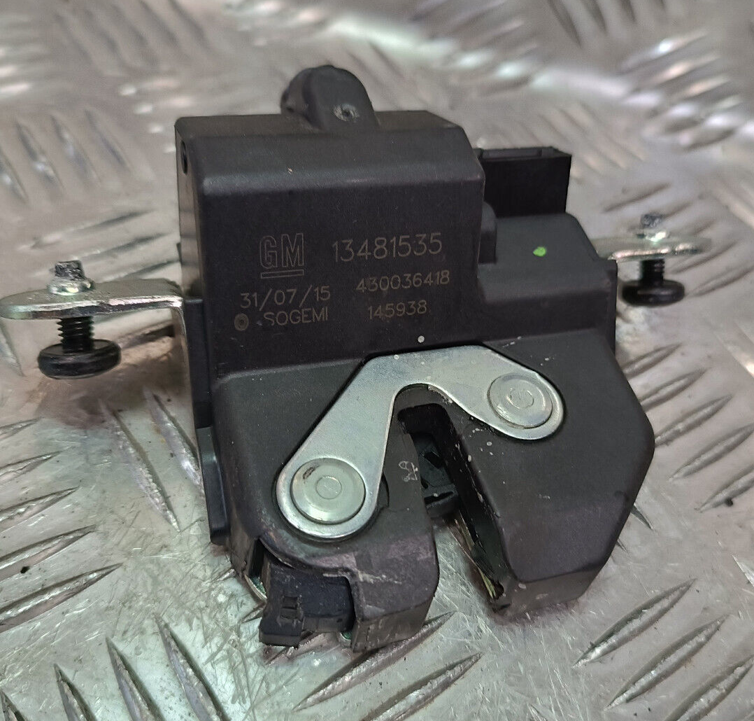 OPEL ASTRA K 1.4 Turbo Schloss Heckklappe Heckklappenschloss GM ORIGINAL gebraucht - 13481535 – Produktansicht 1