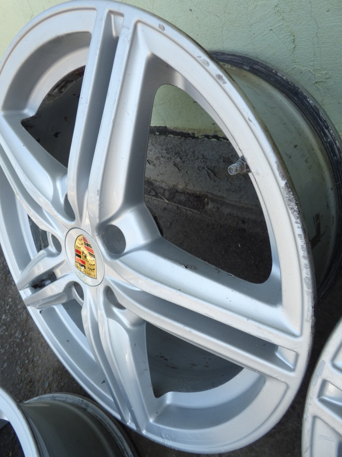 Porsche Cayenne II 92A 2012 Alufelgen Satz Felgen 19" Zoll 7P5601025E gebraucht - Original – Produktansicht 11