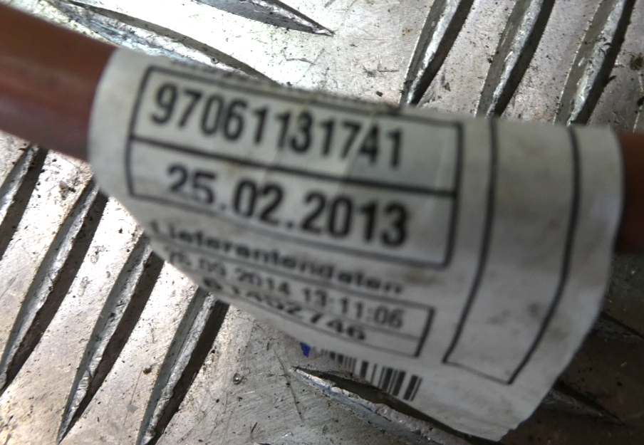 Porsche Panamera 3.0 E-Hybrid Kabelsatz Batterie Batterieminuskabel ORIGINAL gebraucht - 97061131741 – Produktansicht 2