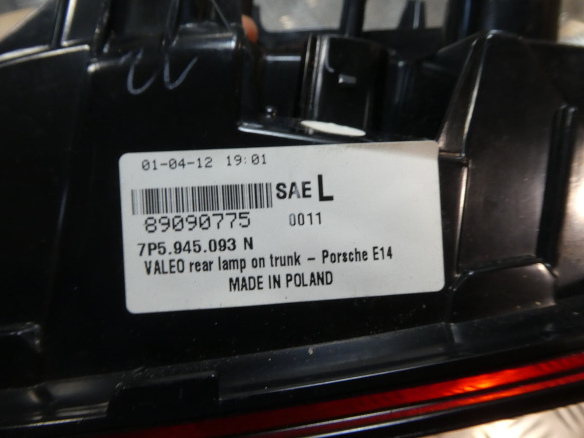Porsche Cayenne 92A Hinten links innen Rückleuchte USA 7P5945093N ORIGINAL gebraucht - Heckleuchte – Produktansicht 5