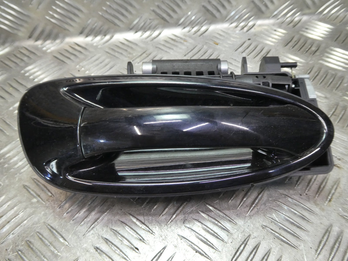 Porsche Panamera 970 Handgriff Türgriff aussen hinten rechts ORIGINAL gebraucht - 97053706404 – Produktansicht 1