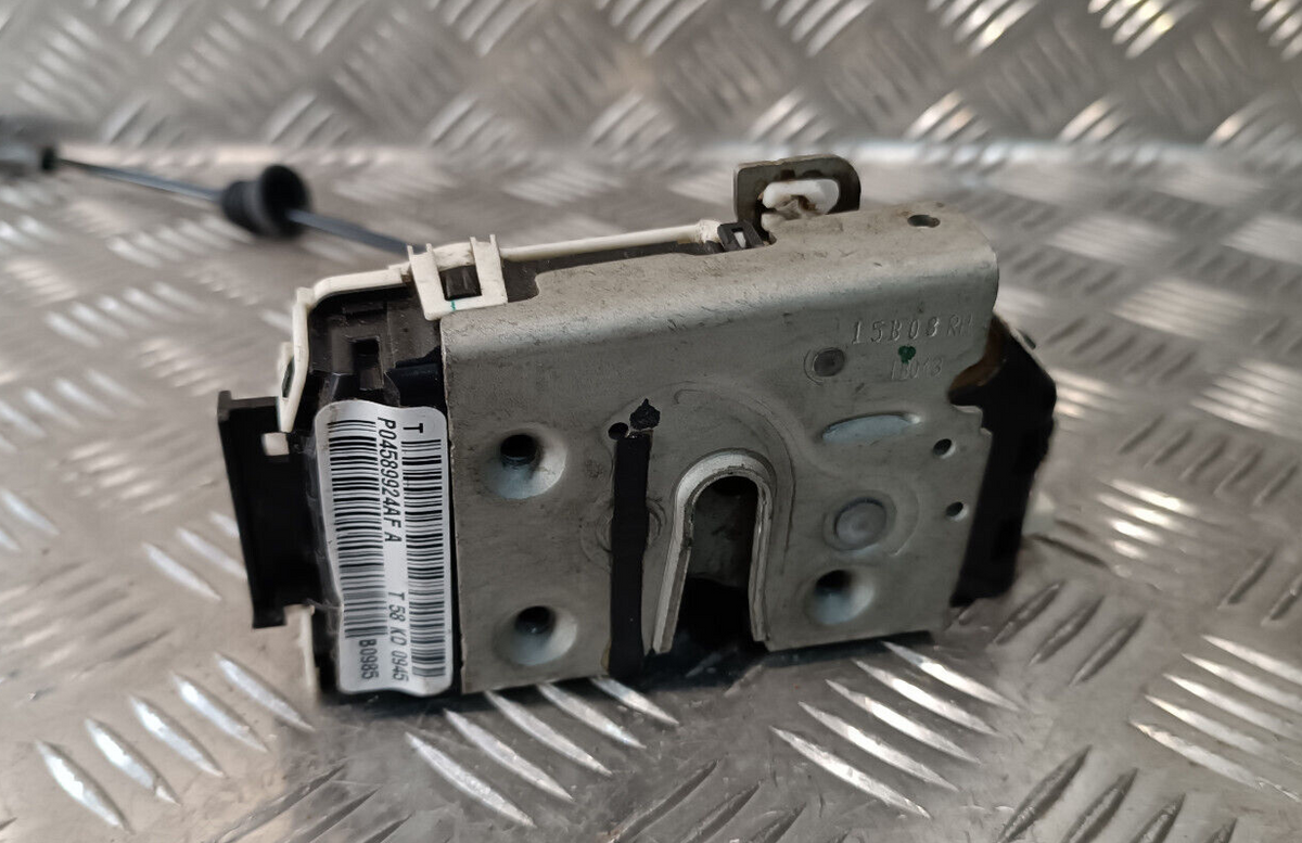 Jeep Grand Cherokee WK2 Türschloss Türschloß Vorne rechts ORIGINAL gebraucht - P04589924AG – Produktansicht 2