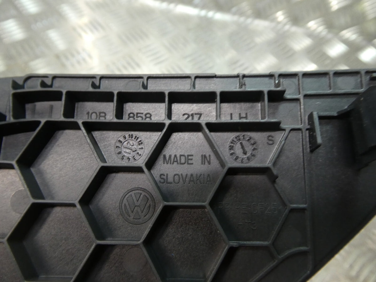 ID3 ID.3 Armaturenbrett Seitenverkleidung 10B858217 ORIGINAL gebraucht - Volkswagen – Produktansicht 3