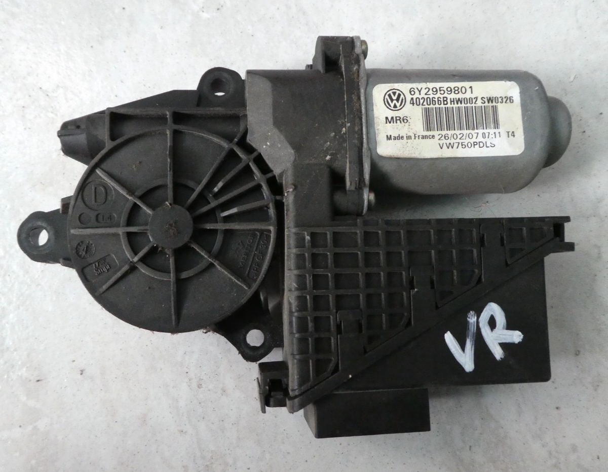 VW T5 MULTIVAN 2003_16 Fensterhebermotor Tür Vorne Rechts 6Y2959801 ORIGINAL gebraucht - Transporter – Produktansicht 1