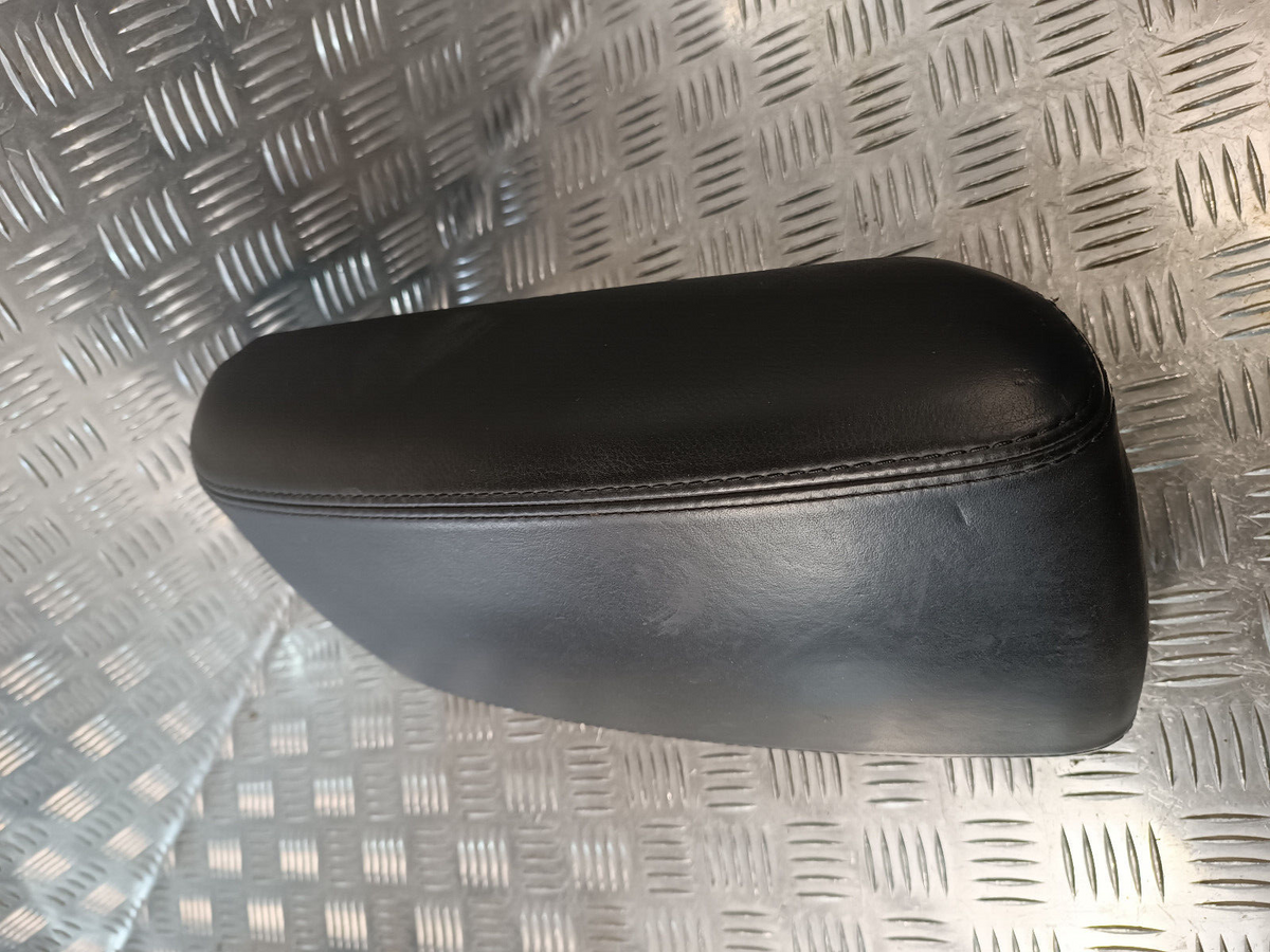 Jeep Grand Cherokee WK2 Armlehne Mittelarmlehne Auflage ORIGINAL gebraucht - X85007902BL – Produktansicht 2